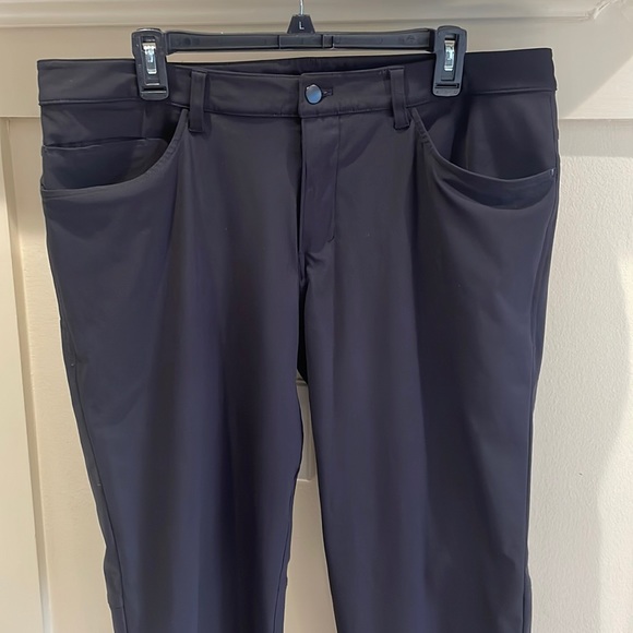 lululemon athletica Other - Mens Lulu Lemon black commission classic-fit pant 30” warpstreme